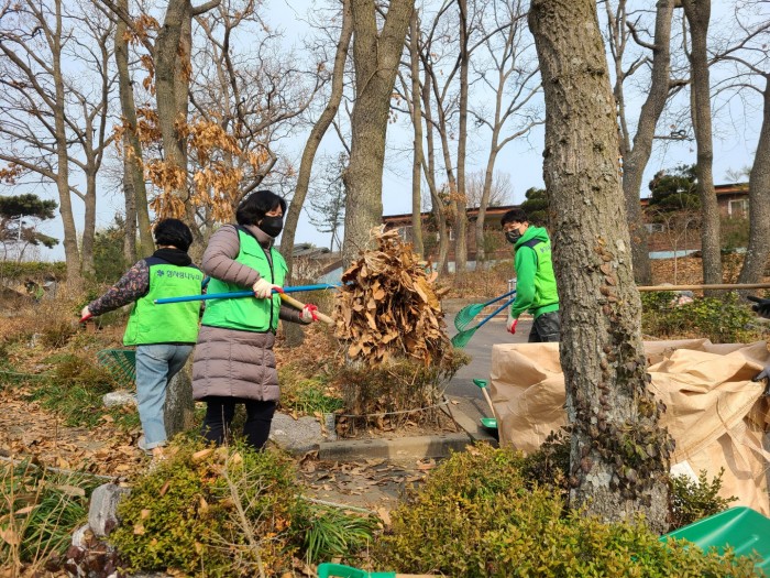 f4cebfb3675471e54c49ec04301bbaf2_1653523