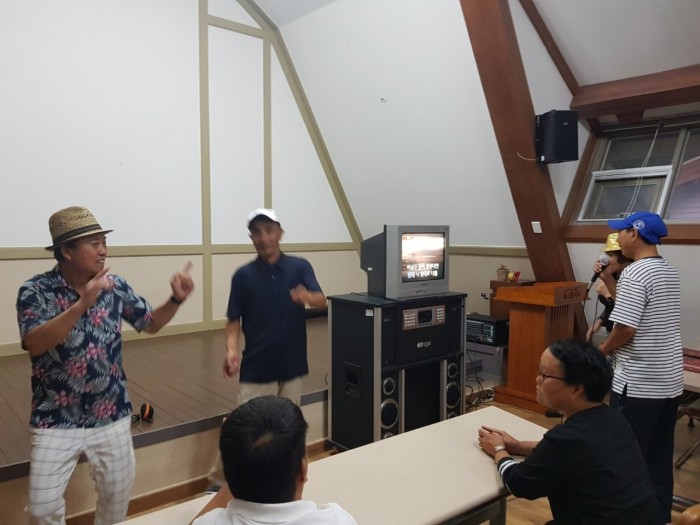 e950b6eb85cba4c9575644dea58a5ce9_1657548